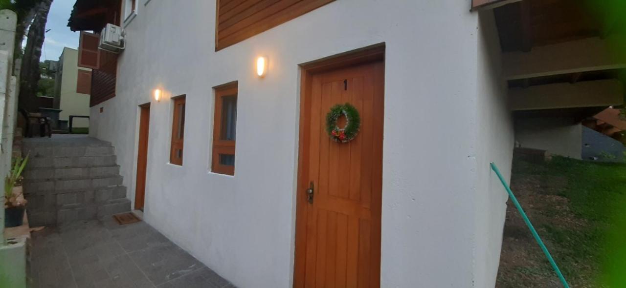 Casa Aconchegante Ou Suites Privativas Canela Camera foto
